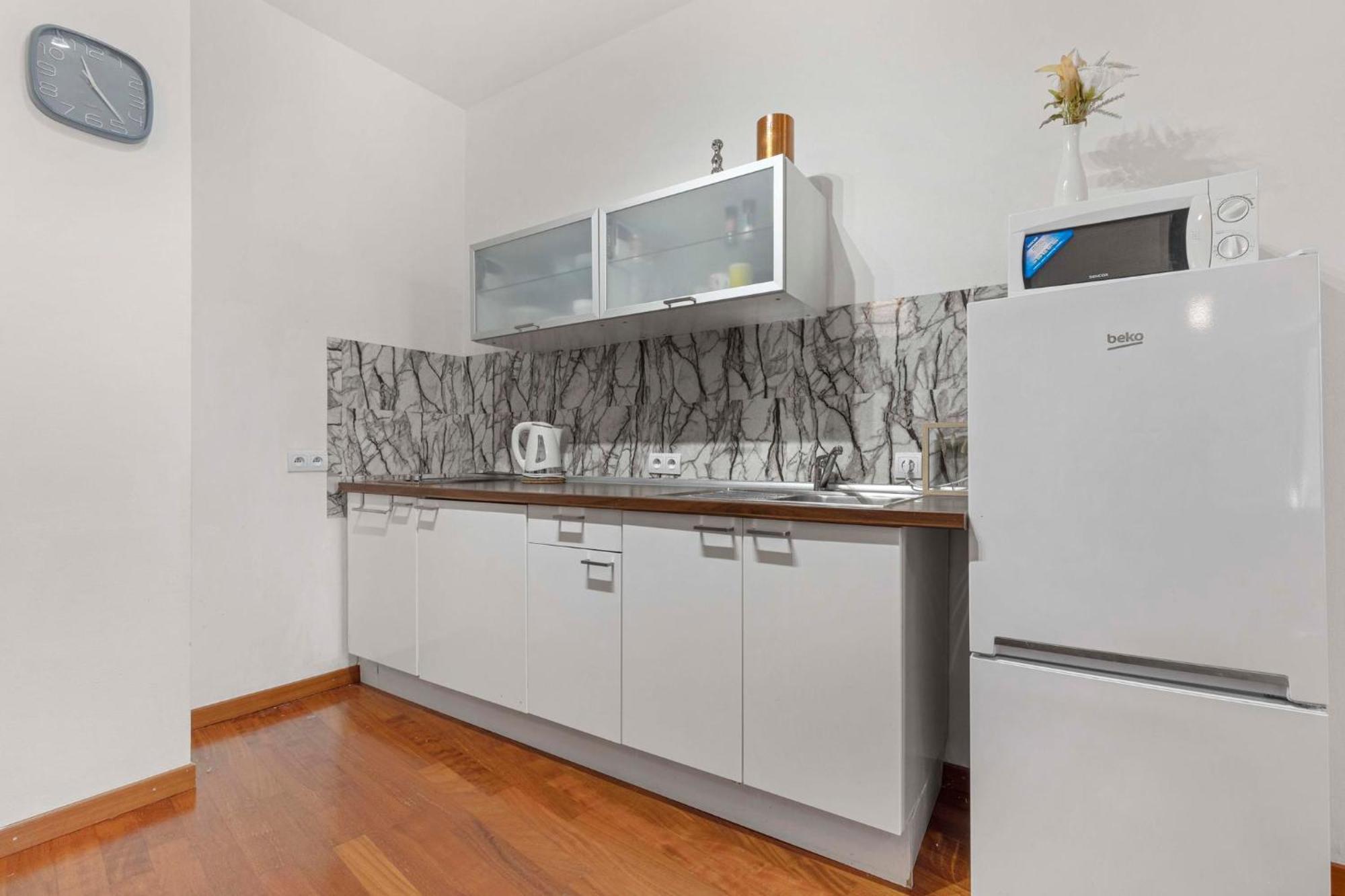 Charming Apartment In The Heart Of Bratislava Buitenkant foto